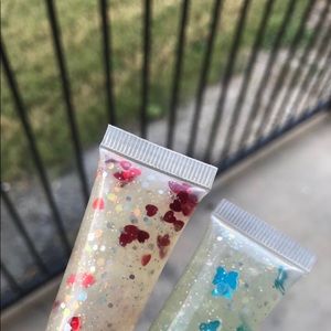 Hand crafted lipgloss 💕🦋